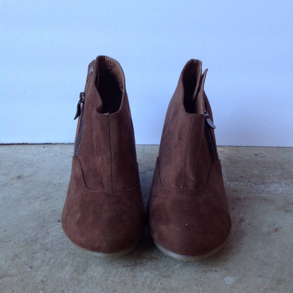 Chestnut Brown Seude Wedge Booties - Picture 6 of 7